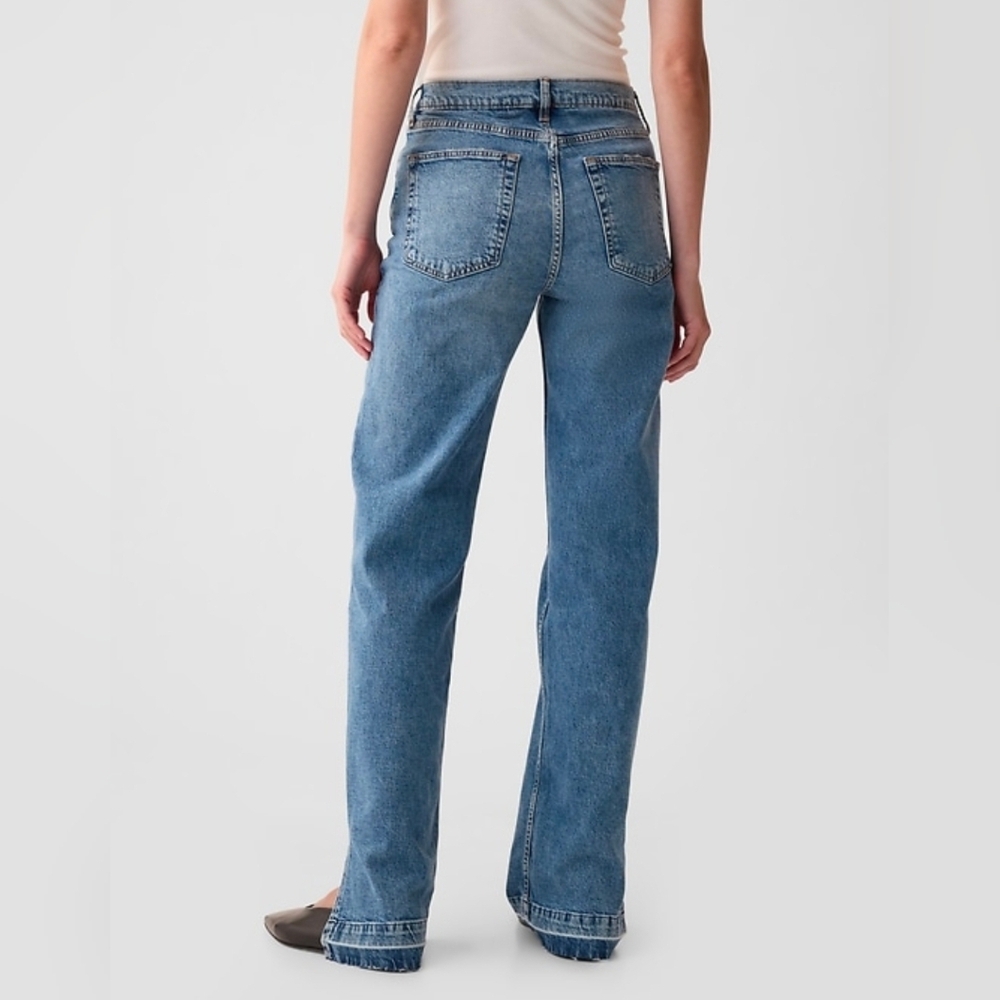 GAP ~ '90's Loose Mid Rise with Split-Hem ~ Sz 30/10 Short (28" Inseam)